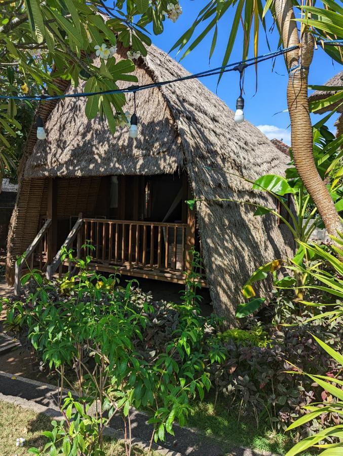 Rigils Lembongan Bungalow Exteriör bild