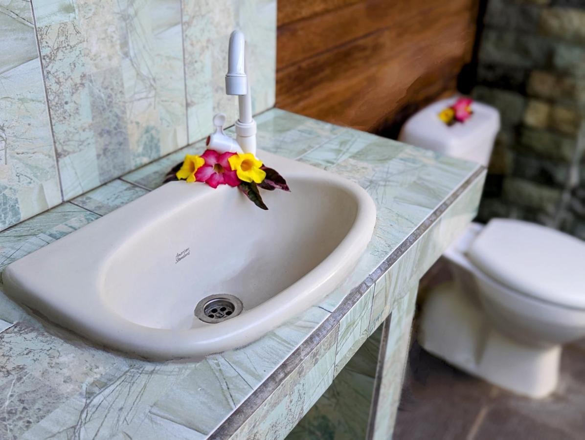 Rigils Lembongan Bungalow Exteriör bild