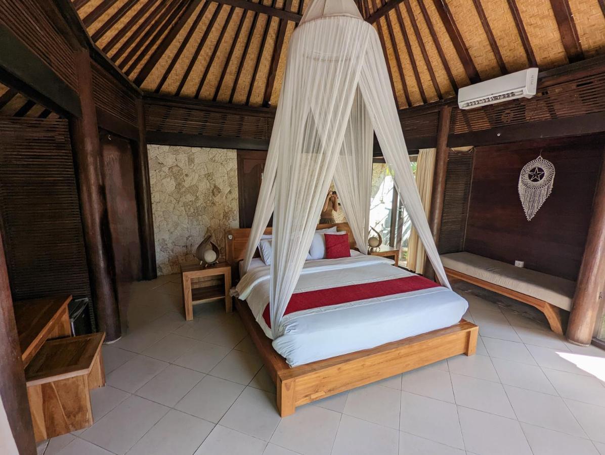 Rigils Lembongan Bungalow Bed and Breakfast Exteriör bild