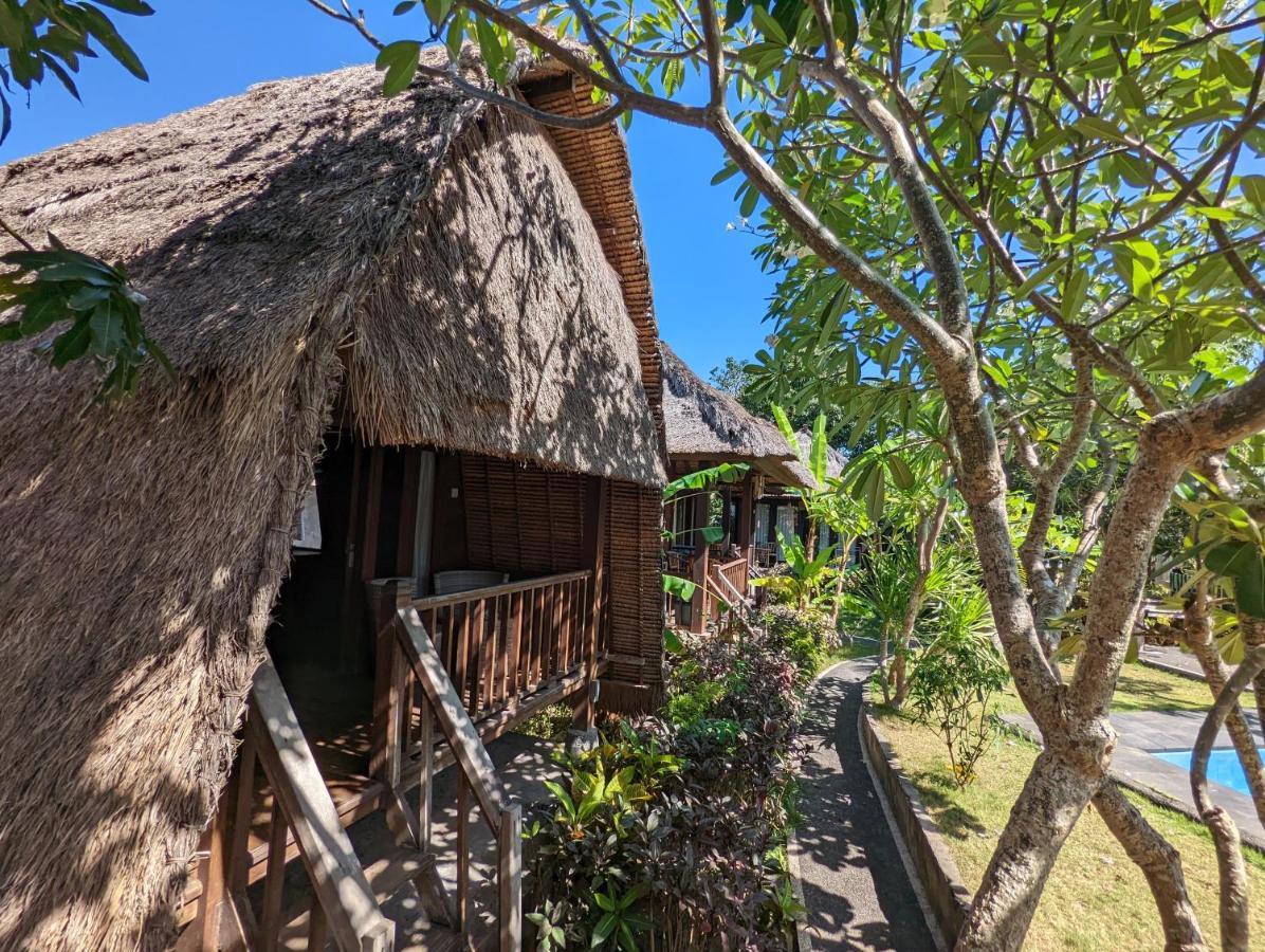 Rigils Lembongan Bungalow Bed and Breakfast Exteriör bild