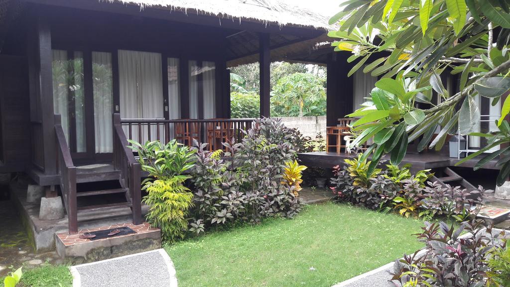 Rigils Lembongan Bungalow Bed and Breakfast Exteriör bild